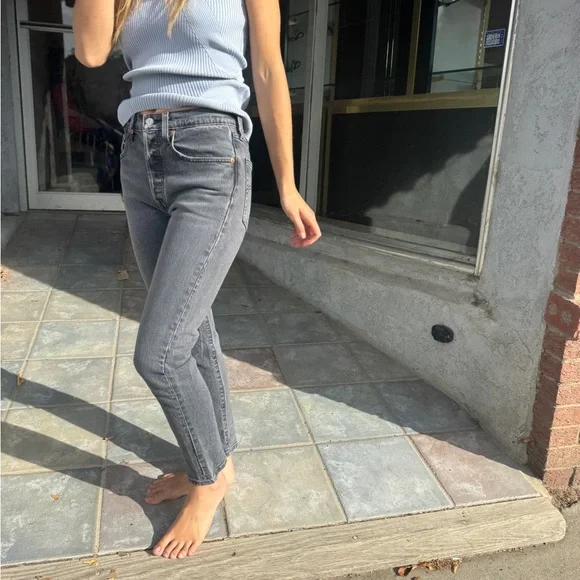 Levi's Premium 501 Washed Black Button Fly Distressed Skinny Jeans 26/28 - Picture 9 of 15